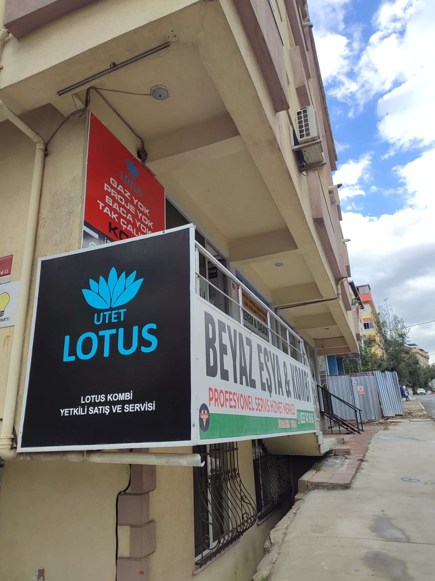 Lotus yetkili satış bayi, Pendik Lotus yetkili servisi